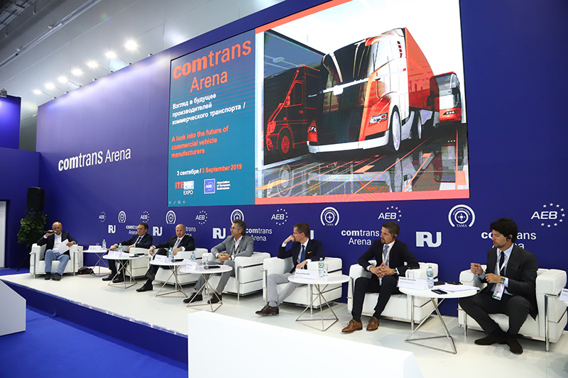 汽車展廳現(xiàn)場(chǎng)，汽車展會(huì)嘉賓，國(guó)際車展，車展